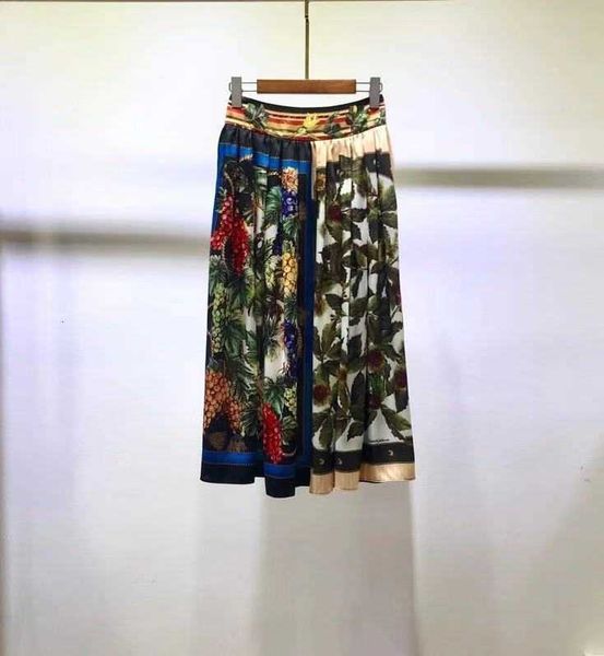 skirts saias z11323 female fashions luxury track famous european design party women's clothing 80xc, Black
skirts saias z11323 female fashions luxury track famous european design party women's clothing 80xc, Black
