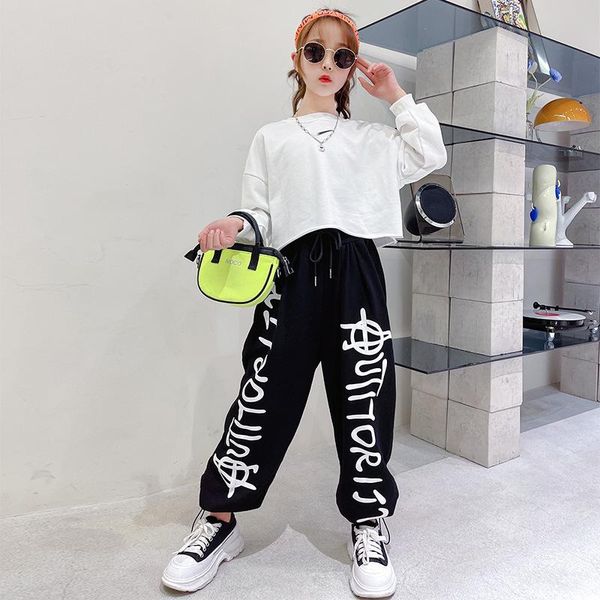 girls sports loose set 2021 children's hip-hop performance clothes long-sleeved sweater + kids letter trousers clothing sets, White
girls sports loose set 2021 children's hip-hop performance clothes long-sleeved sweater + kids letter trousers clothing sets, White