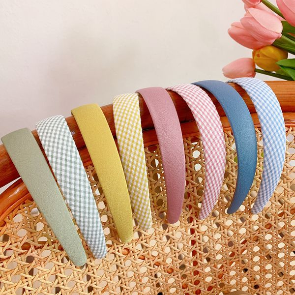 1pcs plastic fashion canvas wide headband hair band headwear bezel hair accessories for woman satin covered resin hairbands, Black;brown
1pcs plastic fashion canvas wide headband hair band headwear bezel hair accessories for woman satin covered resin hairbands, Black;brown