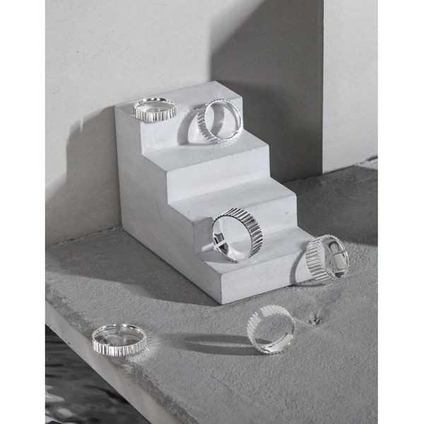 cluster rings temperament ins niche design sense cold wind minimalist wild car flower texture s925 sterling silver open ring female, Golden;silver
cluster rings temperament ins niche design sense cold wind minimalist wild car flower texture s925 sterling silver open ring female, Golden;silver