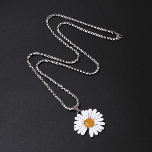 design jewelry quan zhilong necklace sunflower pmo chrysanthemum lightning daisy pendant for men and women, Silver
design jewelry quan zhilong necklace sunflower pmo chrysanthemum lightning daisy pendant for men and women, Silver