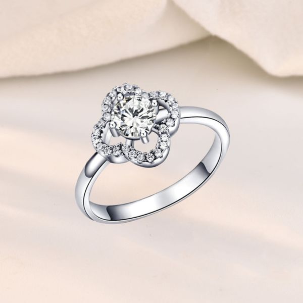liming s925 sterling silver four leaf grass inlaid diamond female fashion personality niche net red single index finger ring, Black
liming s925 sterling silver four leaf grass inlaid diamond female fashion personality niche net red single index finger ring, Black