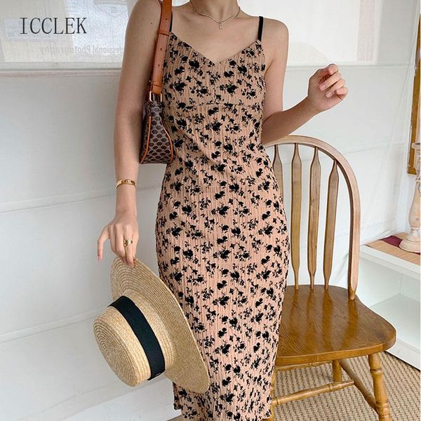 fashion 2021 summer dress vintage floral korean chic sling beach style holiday midi female casual dresses, Black;gray
fashion 2021 summer dress vintage floral korean chic sling beach style holiday midi female casual dresses, Black;gray