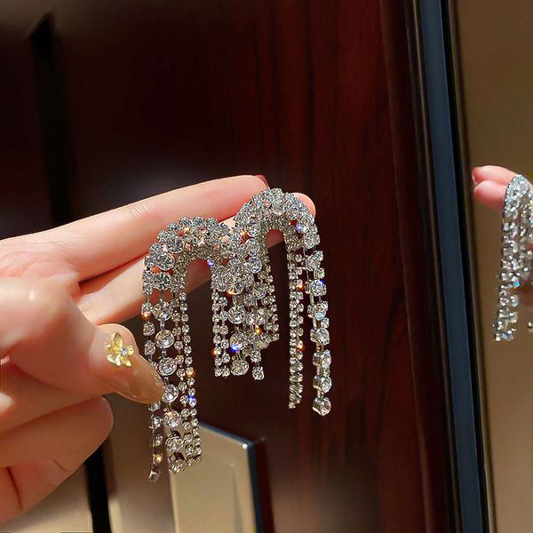 925 silver needle full diamond irregular fashion exaggeration personality tassel net red simple earrings female, Black
925 silver needle full diamond irregular fashion exaggeration personality tassel net red simple earrings female, Black