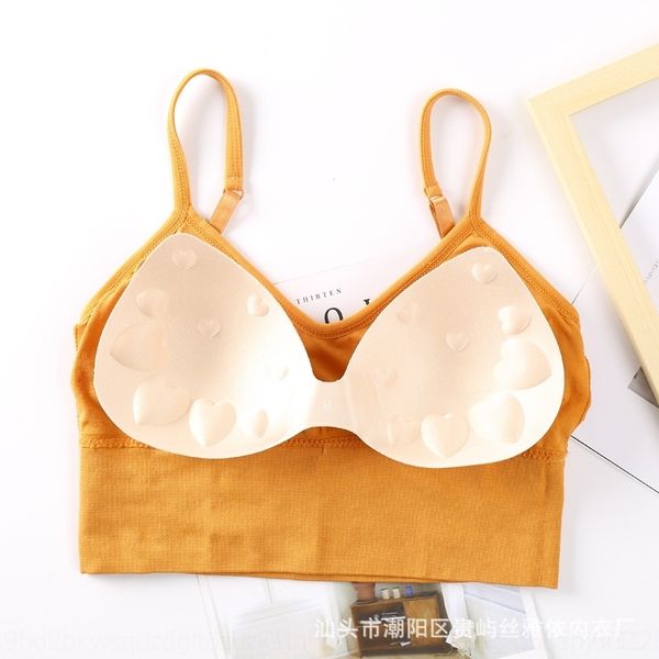 f7u kaka's same camisole underwear vestlarge u-shaped thread back women's underwear wrapped chest bra seamless no steel ring botto, Red;black
f7u kaka's same camisole underwear vestlarge u-shaped thread back women's underwear wrapped chest bra seamless no steel ring botto, Red;black