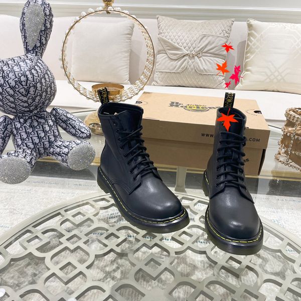 designer boots classic leather thick-soled desert martinboot winter ladies high heels chirstmas halloween easter day shoelace box womens des, Black
designer boots classic leather thick-soled desert martinboot winter ladies high heels chirstmas halloween easter day shoelace box womens des, Black