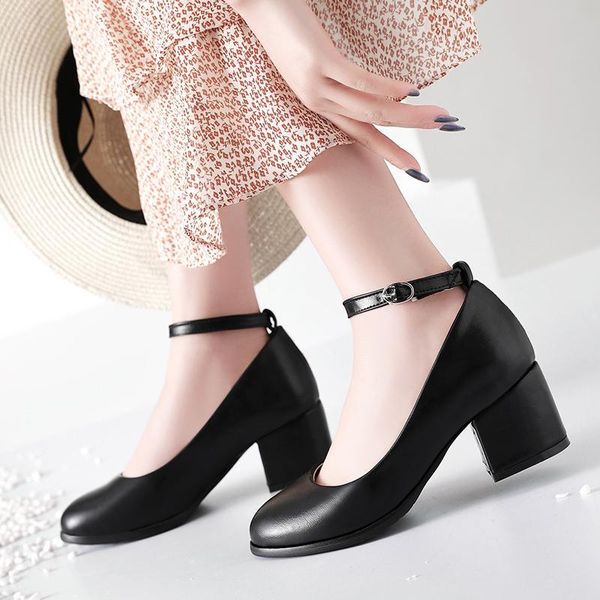 dress shoes dilalula plus size 32-45 spring classic pumps round toe square heels woman elegant ankle-strap casual ladies footwear, Black
dress shoes dilalula plus size 32-45 spring classic pumps round toe square heels woman elegant ankle-strap casual ladies footwear, Black