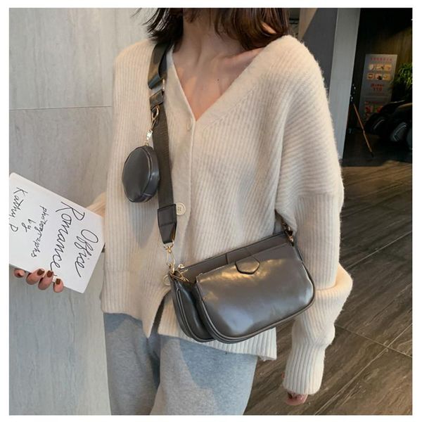 summer lady shoulder handbags 3pcs sets women bag vintage design pu handbag mini messenger bags ladies crossbody purse waist
summer lady shoulder handbags 3pcs sets women bag vintage design pu handbag mini messenger bags ladies crossbody purse waist