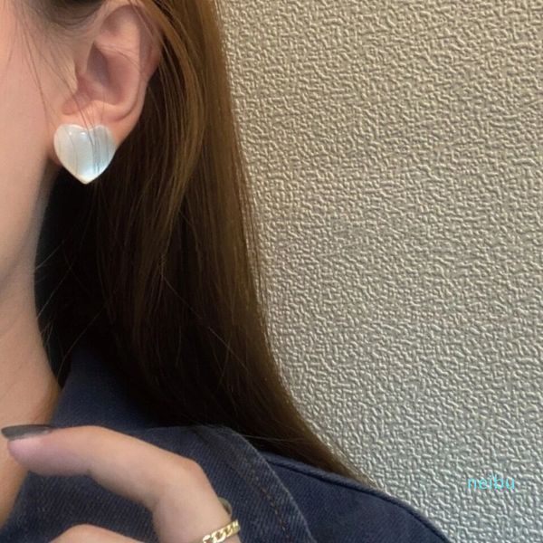 fashion accessories cat's eyestone love temperament simple atmospheric earrings bitchback, Silver
fashion accessories cat's eyestone love temperament simple atmospheric earrings bitchback, Silver