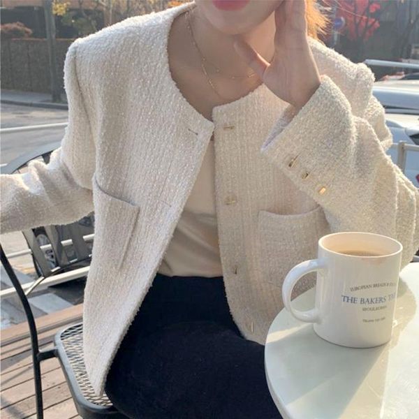 women's jackets woman jacket 2021 korean fashion simple elegant solid o neck single-breasted loose wild pocket design coat tweed, Black;brown
women's jackets woman jacket 2021 korean fashion simple elegant solid o neck single-breasted loose wild pocket design coat tweed, Black;brown