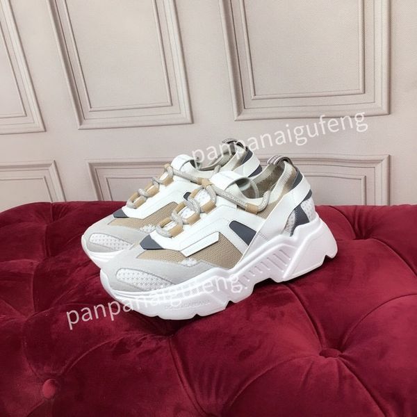 designer trendy high-quality casual couple shoes, solid color lace-up style, multi-color optional, comfortable and non-slip, size35-45, Black
designer trendy high-quality casual couple shoes, solid color lace-up style, multi-color optional, comfortable and non-slip, size35-45, Black