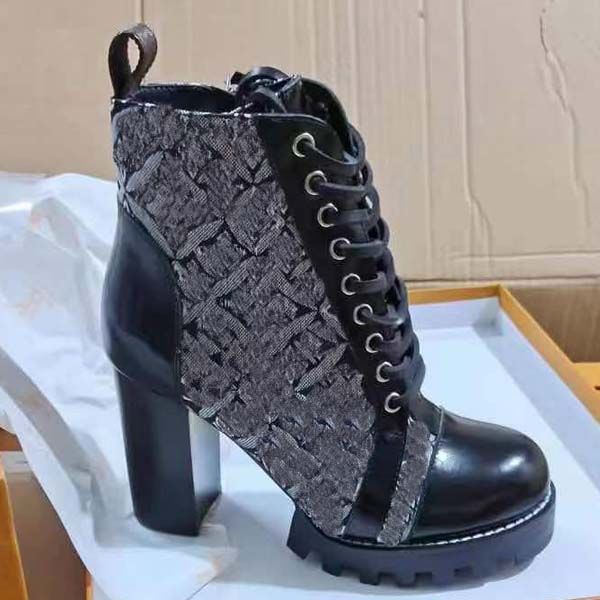 luxury womens boots printing brand desert martin boot platform genuine leather chunky heel work shoes size 35-42 with box, Black
luxury womens boots printing brand desert martin boot platform genuine leather chunky heel work shoes size 35-42 with box, Black