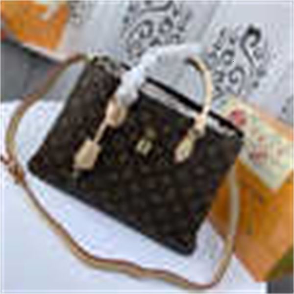 cross luxury m43550 tote fleur handbags women's bags fashion trend handbags iconic handles shoulder bags totes brand body designer bag
cross luxury m43550 tote fleur handbags women's bags fashion trend handbags iconic handles shoulder bags totes brand body designer bag