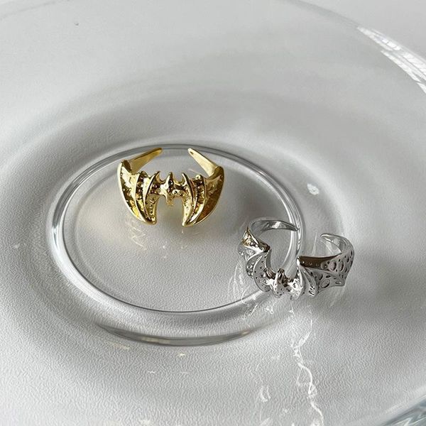 wedding rings europe and the united states exaggerated ins wind fashion with a black bat ring female 18k gold personality fold, Slivery;golden
wedding rings europe and the united states exaggerated ins wind fashion with a black bat ring female 18k gold personality fold, Slivery;golden