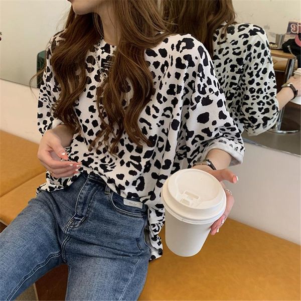 women's t-shirt harajuku long casual leopard printed loose print women round neck short sleeve female tee large size summer t-shirts, White
women's t-shirt harajuku long casual leopard printed loose print women round neck short sleeve female tee large size summer t-shirts, White