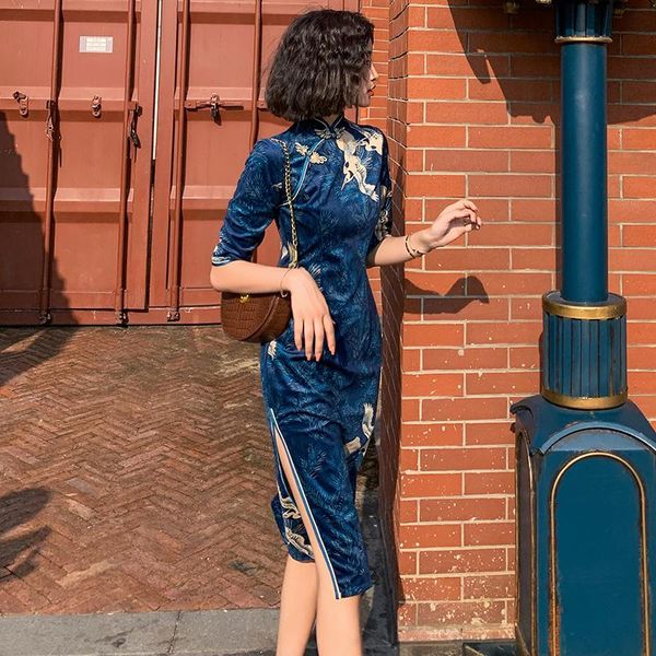 ethnic clothing oriental dress large size qipao blue cheongsam velvet midsleeve cheongsams high-end chinese traditional, Red
ethnic clothing oriental dress large size qipao blue cheongsam velvet midsleeve cheongsams high-end chinese traditional, Red