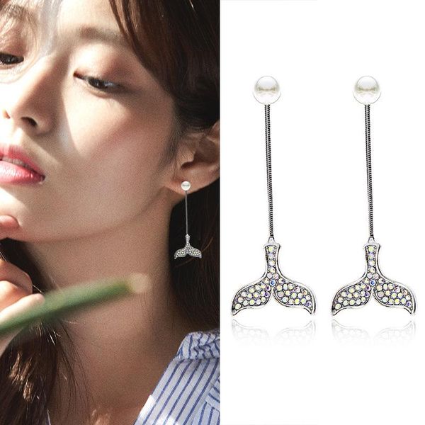 clip-on & screw back 2021 fashion crystal fish tail earcuff tassel earring clip for woman girl without piercing gift zircon, Silver
clip-on & screw back 2021 fashion crystal fish tail earcuff tassel earring clip for woman girl without piercing gift zircon, Silver