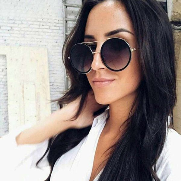 retro ladies with bag double beam round glasses brand designer metal sunglasses outdoor beach driving color optional, White;black
retro ladies with bag double beam round glasses brand designer metal sunglasses outdoor beach driving color optional, White;black