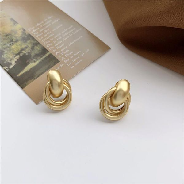 women matte metal circle ear stud earrings fashion vintage winding rings female accessories jewelry s925 needles, Golden;silver
women matte metal circle ear stud earrings fashion vintage winding rings female accessories jewelry s925 needles, Golden;silver