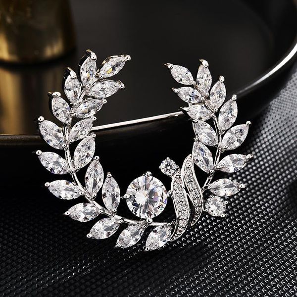 pins, brooches wholesale 2021 woman simple fashion broche pin wild micro inlaid freshwater pearl ladies jewelry leaf brooch, Gray
pins, brooches wholesale 2021 woman simple fashion broche pin wild micro inlaid freshwater pearl ladies jewelry leaf brooch, Gray
