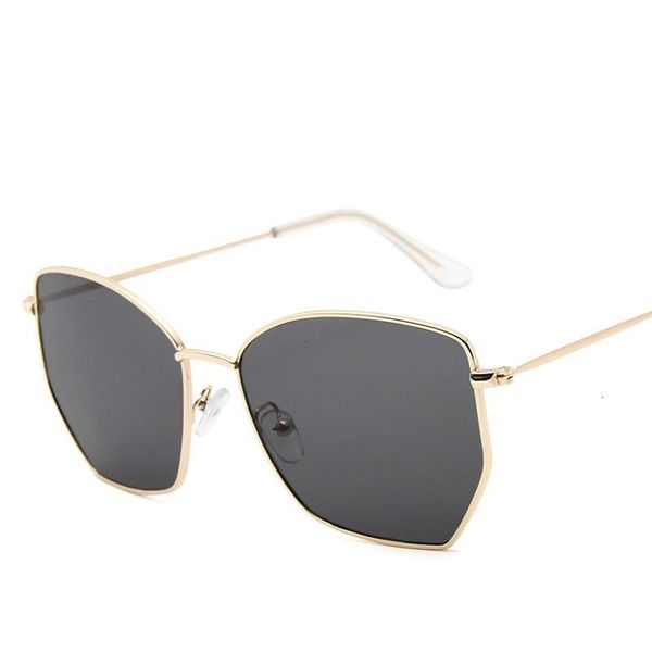 sunglasses fashion vintage metals frame women retro trendy brand designer uv400, White;black
sunglasses fashion vintage metals frame women retro trendy brand designer uv400, White;black