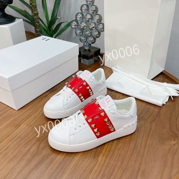 2022 modern graffiti calfskin nappa daymaster sneakers shoes lightweight runner sports super-flex rubber soles outdoor trainers party weddin, Red;white
2022 modern graffiti calfskin nappa daymaster sneakers shoes lightweight runner sports super-flex rubber soles outdoor trainers party weddin, Red;white