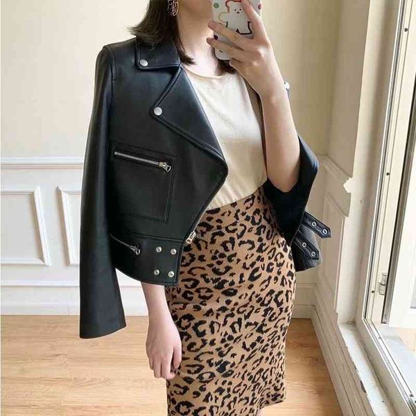 women faux leather coats spring autumn long sleeve slim biker moto soft jacket female punk short pvc outwear 210602, Black
women faux leather coats spring autumn long sleeve slim biker moto soft jacket female punk short pvc outwear 210602, Black