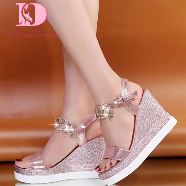 dress shoes doratasia 2021 brand design women sandals high wedges peep toe platform fringe pumps summer casual woman, Black
dress shoes doratasia 2021 brand design women sandals high wedges peep toe platform fringe pumps summer casual woman, Black