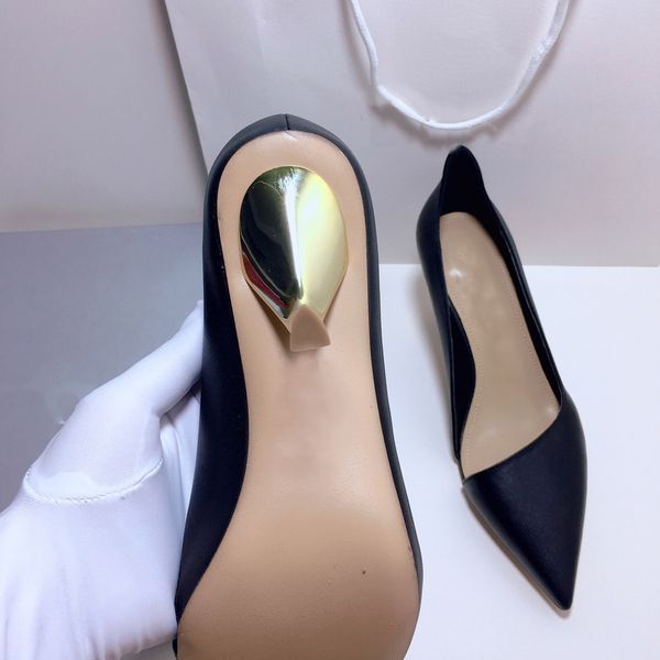 women sandals electroplated gold heels, cat heels elegance pointed thin heel slim and sexy, embellish leg lines, tall charming., Black
women sandals electroplated gold heels, cat heels elegance pointed thin heel slim and sexy, embellish leg lines, tall charming., Black