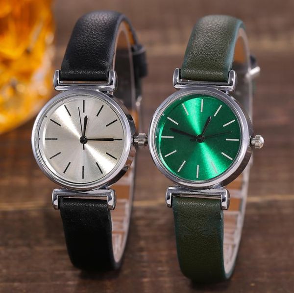 wristwatches drop women mini design wrist watches ladies small leather simple dial watch relogio feminino, Slivery;brown
wristwatches drop women mini design wrist watches ladies small leather simple dial watch relogio feminino, Slivery;brown