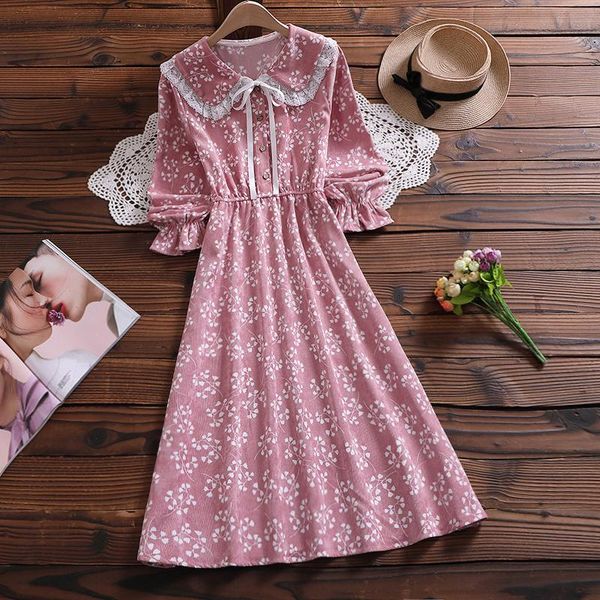 casual dresses 2021 autumn mori girl doll collar lace stitching corduroy floral tight waist slimming midi dress, Black;gray
casual dresses 2021 autumn mori girl doll collar lace stitching corduroy floral tight waist slimming midi dress, Black;gray