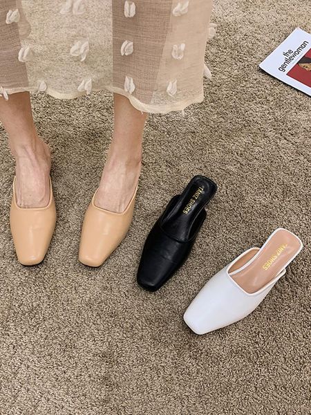 female shoes mules for women 2021 slippers flat med slides square heel cover toe fashion block luxury hoof heels rome rubber, Black
female shoes mules for women 2021 slippers flat med slides square heel cover toe fashion block luxury hoof heels rome rubber, Black
