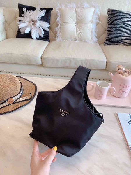 luxury handbags and storage p family 21 new kendou same hobo armpit ins super fire vegetable basket drawstring women's fashion bucket b
luxury handbags and storage p family 21 new kendou same hobo armpit ins super fire vegetable basket drawstring women's fashion bucket b