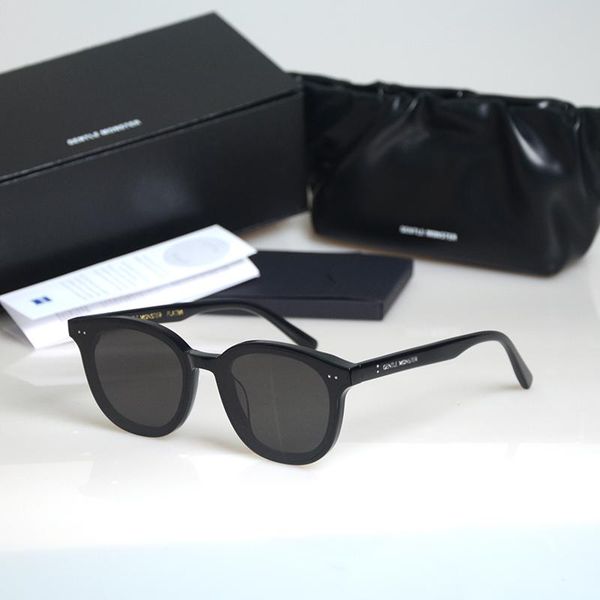 sunglasses 2021 fashion suitable for small face acetate polarized uv400 oval gentle lang women men, White;black
sunglasses 2021 fashion suitable for small face acetate polarized uv400 oval gentle lang women men, White;black
