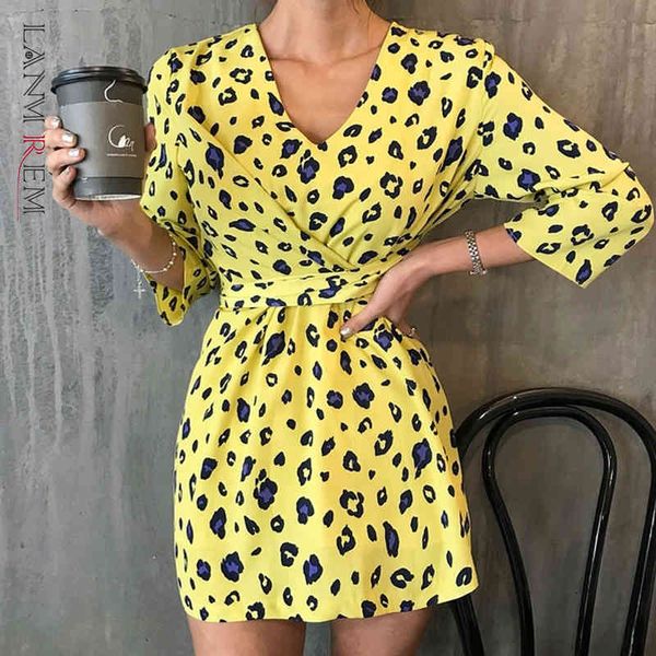 women yellow priniting knot back bandage dress v-neck there quarter sleeve fashion spring summer 2f0159 210507, Black;gray
women yellow priniting knot back bandage dress v-neck there quarter sleeve fashion spring summer 2f0159 210507, Black;gray