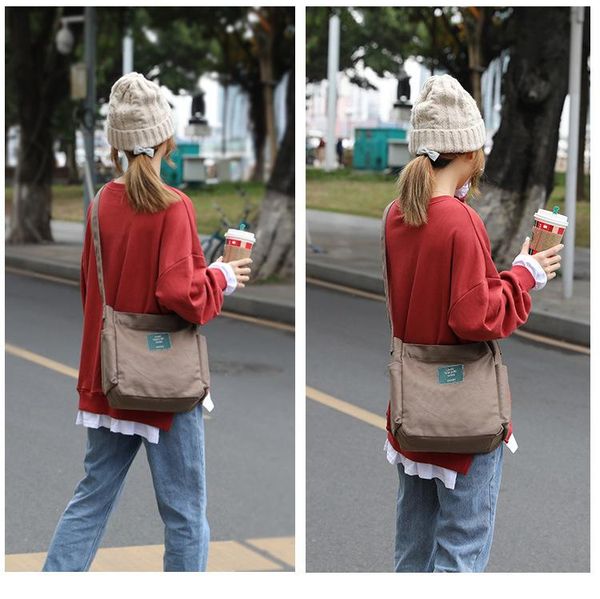 women canvas messenger bag casual travel working shoulder handbag with adjustable strap 2021 fresh style waist bags
women canvas messenger bag casual travel working shoulder handbag with adjustable strap 2021 fresh style waist bags