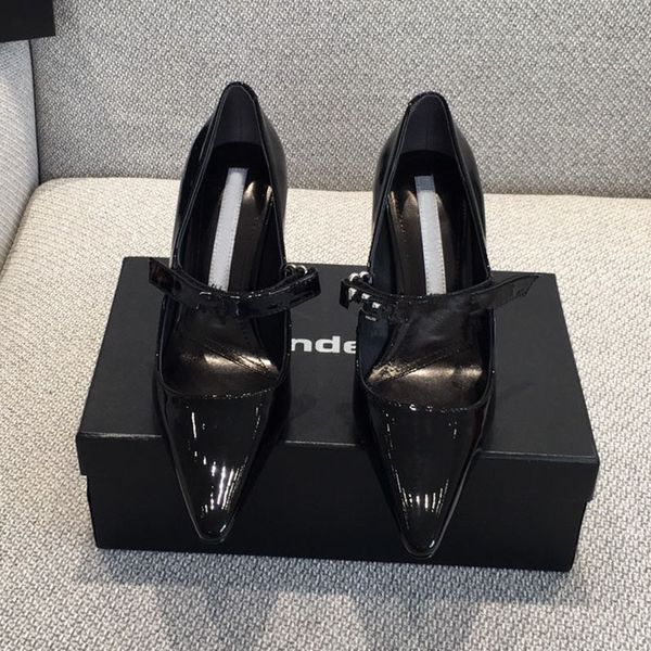 designer ladies dress shoes rhinestone letters pointed toe high heels 2022 summer new products stiletto stiletto patent leather fashion wome, Black
designer ladies dress shoes rhinestone letters pointed toe high heels 2022 summer new products stiletto stiletto patent leather fashion wome, Black