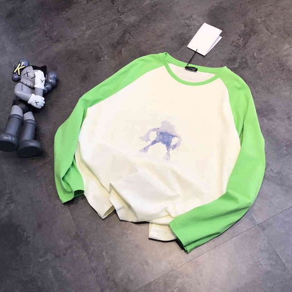 2022 factory wholesale new model contrast color little monster print long sleeve t-shirt women's spring and autumn round neck pullover, White
2022 factory wholesale new model contrast color little monster print long sleeve t-shirt women's spring and autumn round neck pullover, White