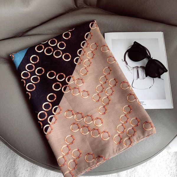 scarves ouoi logo 2021 autumn/winter shawl female versatile retro ring scarf neck thin, Blue;gray
scarves ouoi logo 2021 autumn/winter shawl female versatile retro ring scarf neck thin, Blue;gray