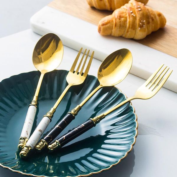5pcs/set stainless steel dinner gold dinnerware set knife fork coffee spoon cutlery kitchen tableware sets
5pcs/set stainless steel dinner gold dinnerware set knife fork coffee spoon cutlery kitchen tableware sets