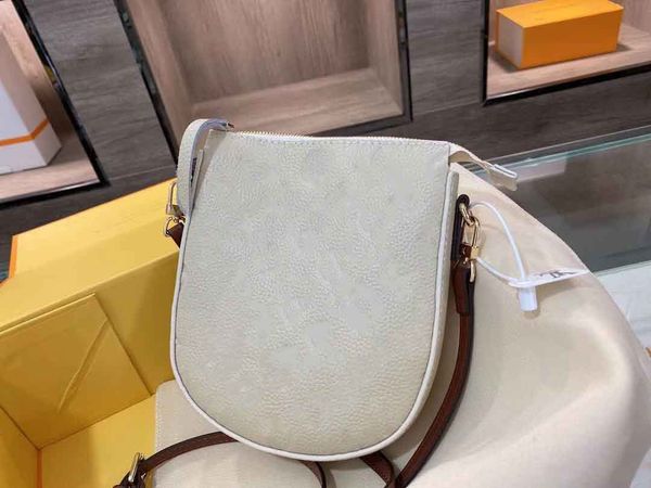 handbag womens designer handbags shoulder bag designer luxury handbags purses luxury clutch women genuine leather pink tote designer bags g1, Black
handbag womens designer handbags shoulder bag designer luxury handbags purses luxury clutch women genuine leather pink tote designer bags g1, Black