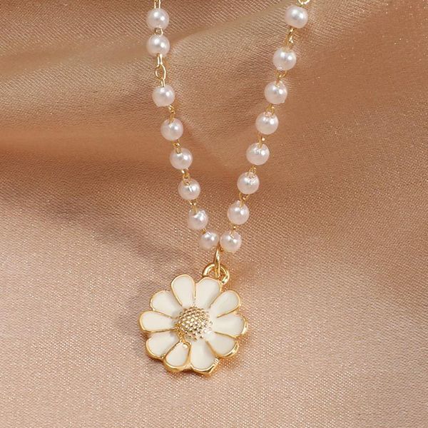 pendant necklaces 2021 korean fashion pearl necklace. retro daisy lady short gift for girlfriend. jewelry, Silver
pendant necklaces 2021 korean fashion pearl necklace. retro daisy lady short gift for girlfriend. jewelry, Silver