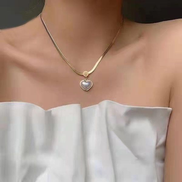 chains fashion stainless steel necklaces heart herringbone pendant gold jewelry necklace gift for love, Silver
chains fashion stainless steel necklaces heart herringbone pendant gold jewelry necklace gift for love, Silver