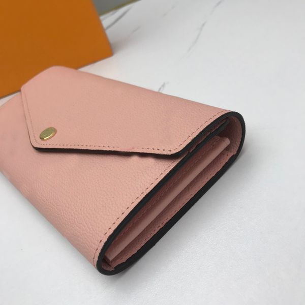 611s 66s wallets 2021 classic wallets woman fashion designers clutch purses monogrames clemence long wallet card holder purse with box dust, Red;black
611s 66s wallets 2021 classic wallets woman fashion designers clutch purses monogrames clemence long wallet card holder purse with box dust, Red;black