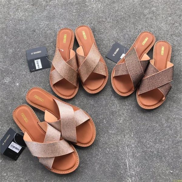 slippers 2021 women summer strappy gladiator low flat heel flip flops beach sandals shoes woman rhinestones, Black
slippers 2021 women summer strappy gladiator low flat heel flip flops beach sandals shoes woman rhinestones, Black