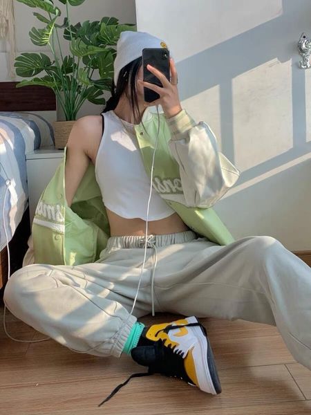 women's jackets letter green baseball jacket spring and autumn loose korean american streetwear oversized, Black;brown
women's jackets letter green baseball jacket spring and autumn loose korean american streetwear oversized, Black;brown