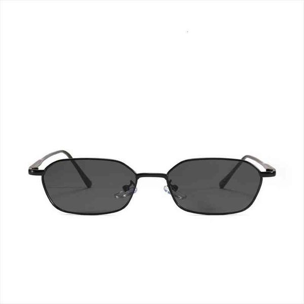 ladies retro classic square sunglasses women men women shades vintage small metal frame sunglasses uv400, White;black
ladies retro classic square sunglasses women men women shades vintage small metal frame sunglasses uv400, White;black