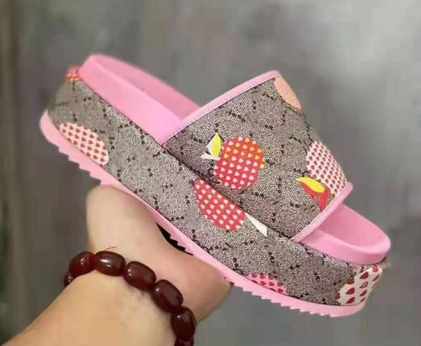 2021 womens slippers women slides slipper summer sandals mens luxurys designers real leather platform sandal flats fashion old flower shoes, Black
2021 womens slippers women slides slipper summer sandals mens luxurys designers real leather platform sandal flats fashion old flower shoes, Black