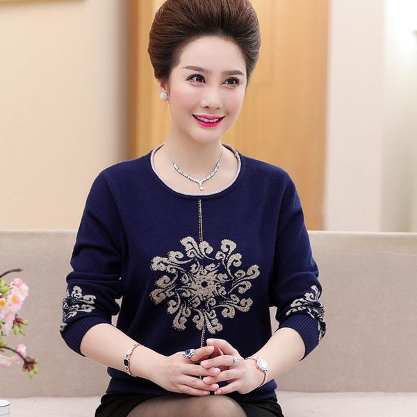 women's sweaters middle and old age autumn coat 2021 mom, winter sweater, fat sweater long sleeved primer., White;black
women's sweaters middle and old age autumn coat 2021 mom, winter sweater, fat sweater long sleeved primer., White;black