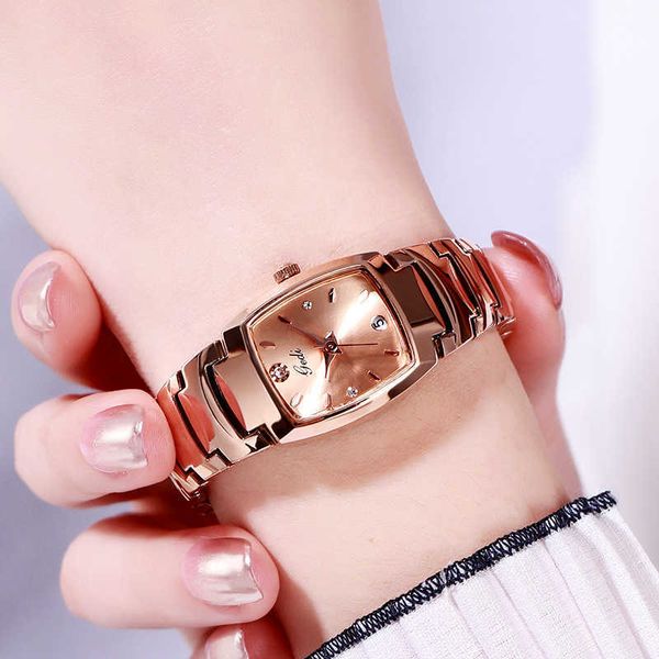 unique women rose gold watch small classic simple minimalism casual lady fashion dress for female 210616, Slivery;brown
unique women rose gold watch small classic simple minimalism casual lady fashion dress for female 210616, Slivery;brown